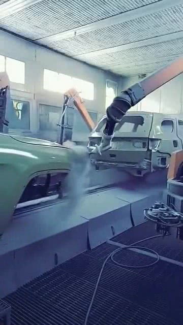 自動(dòng)化噴漆革命 美國(guó)汽車工廠如何實(shí)現(xiàn)全流程無人化